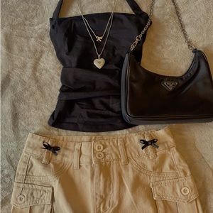 Meet your Posher, Mila